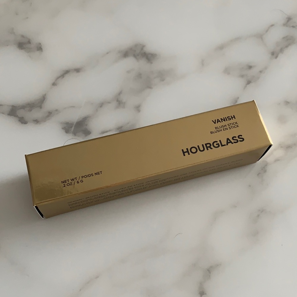 Hourglass Blush in Wonder